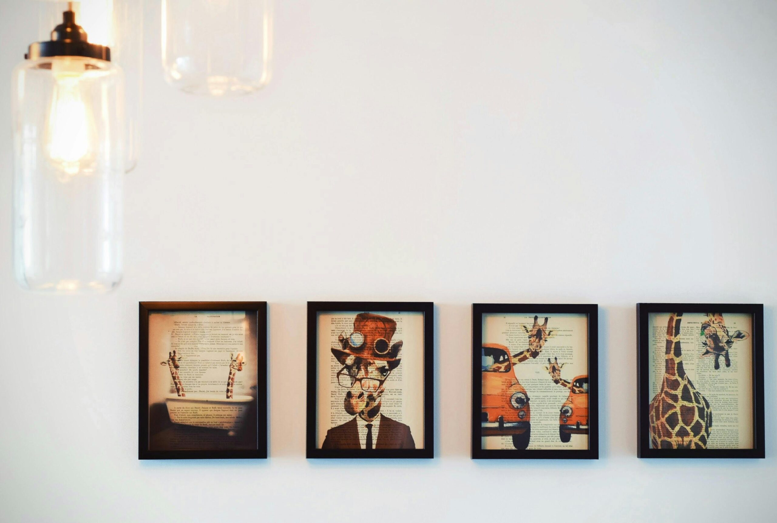 How to Decorate with Black Picture Frames How to Decorate with Black Picture Frames